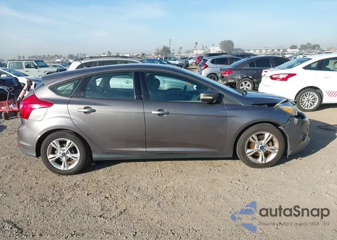 2014 Ford Focus Se z USA, uszkodzony, nr VIN 1FADP3K2XEL150027